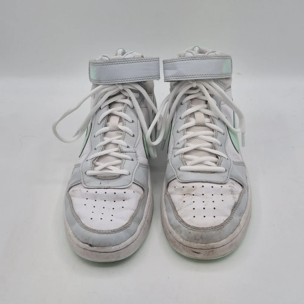 Nike High Top Shoes Youth Size‎ 6.5Y White Gray Mint Strap Basketball CD7782-011